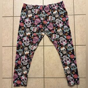 No Boundaries Womens Skull Leggings Size XXL Multicolor Low Rise
